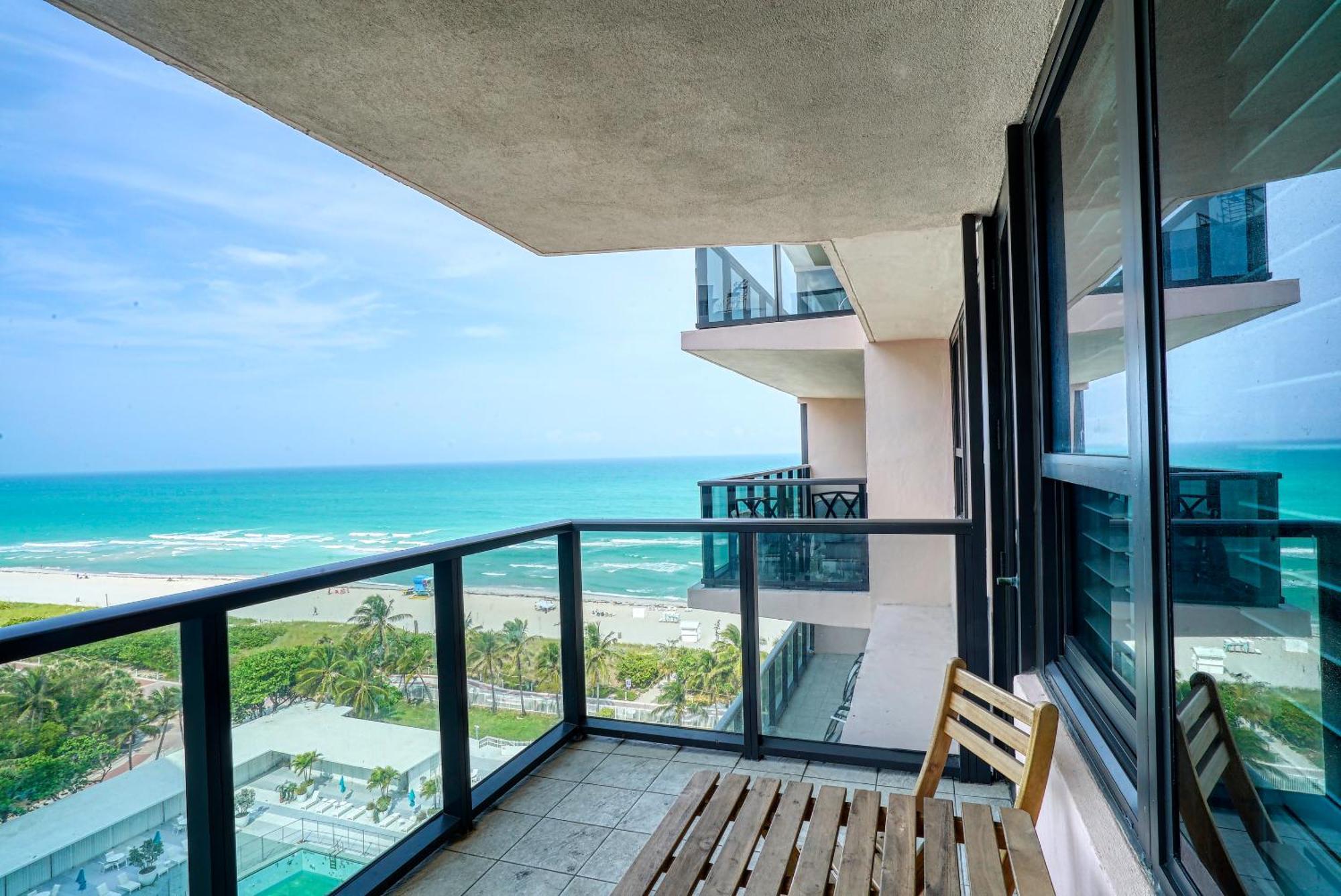 Two Bedroom On The Beach With Balcony And Oceanview Miami Beach Exterior photo